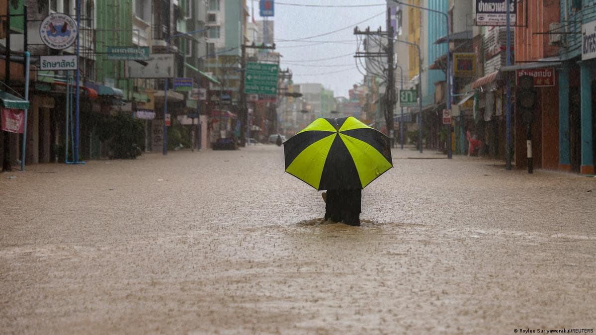 ძლიერმა წვიმამ ტაილანდში დამანგრეველი წყალდიდობა გამოიწვია
