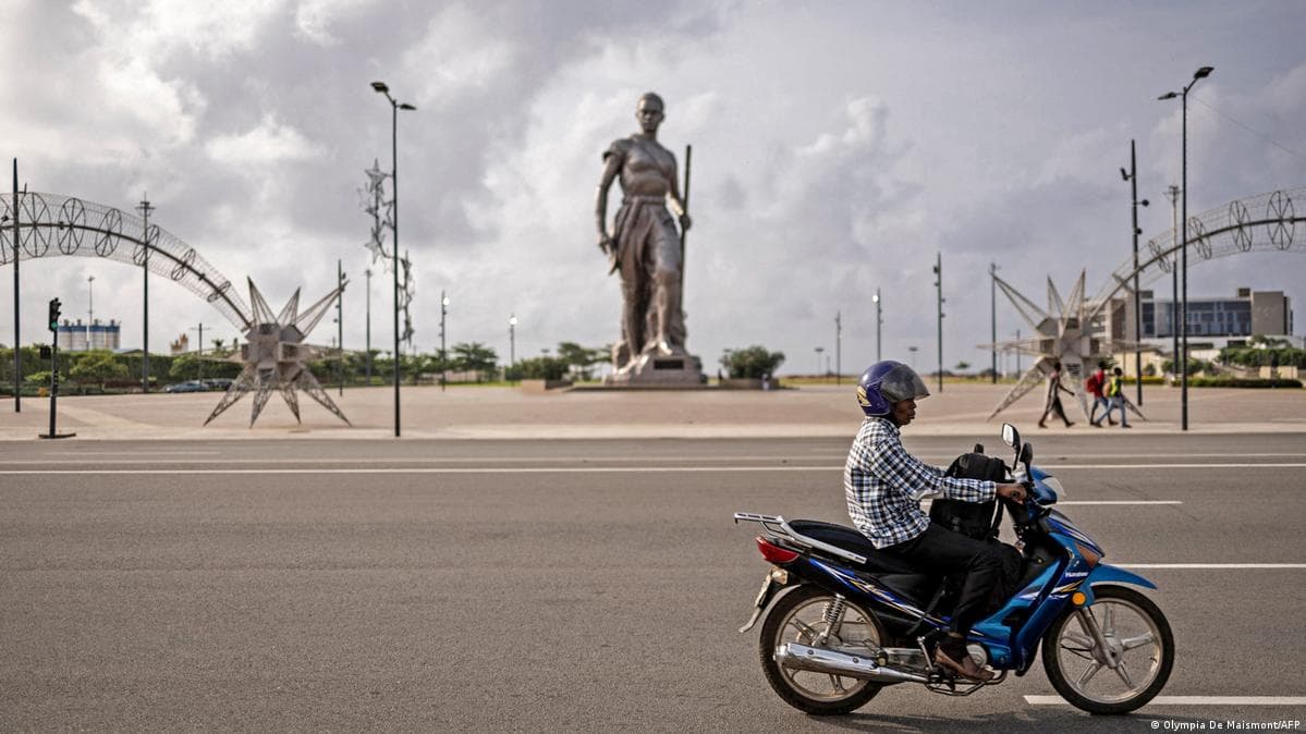 ბენინში პუტჩი ჩაახშეს, მაგრამ ლიდერი კვლავ გაქცეულია