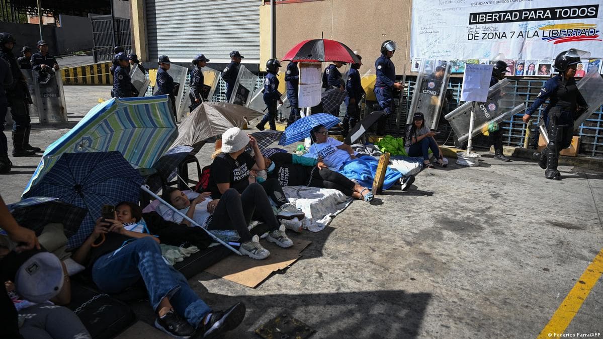 ვენესუელამ ამნისტია დაამტკიცა, რომელიც ასობით პოლიტიკურ პატიმარს ათავისუფლებს