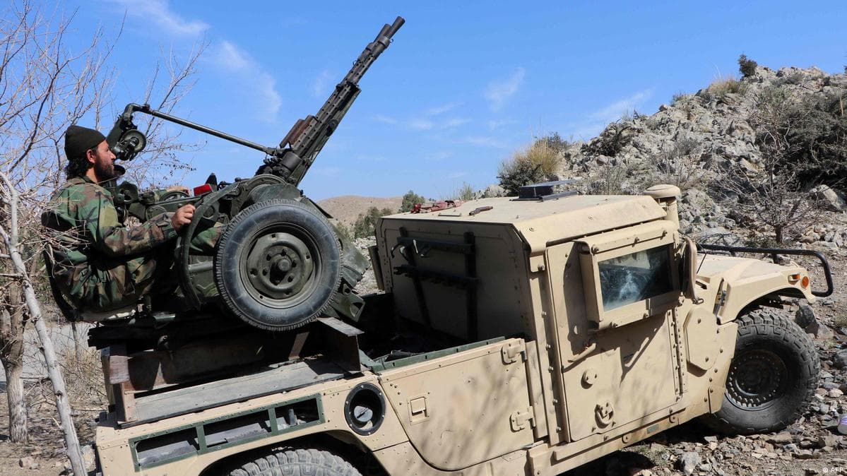 პაკისტანი და ავღანეთი საომარ მოქმედებებს აგრძელებენ - 67 ავღანელი და 1 პაკისტანელი ჯარისკაცი დაიღუპა