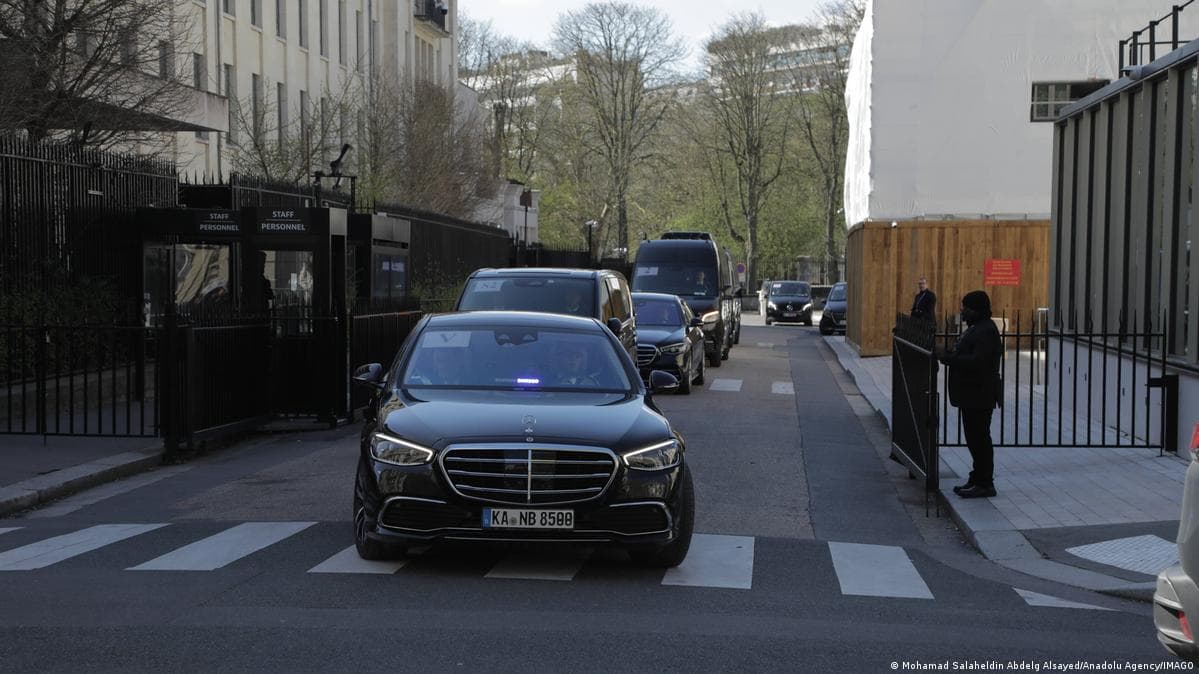 აშშ-ჩინეთის სავაჭრო მოლაპარაკებები პარიზში სტაბილურად მიმდინარეობს, მიუხედავად პრეტენზიებისა