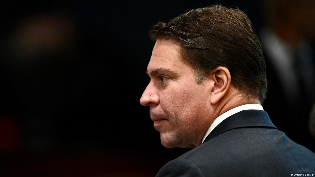 აშშ-ში დააკავეს ბრაზილიის ყოფილი დაზვერვის უფროსი, რომელიც გადატრიალების შეთქმულებაში მონაწილეობდა